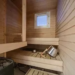 Апартаменты Lomavuokra Levistar H201 *